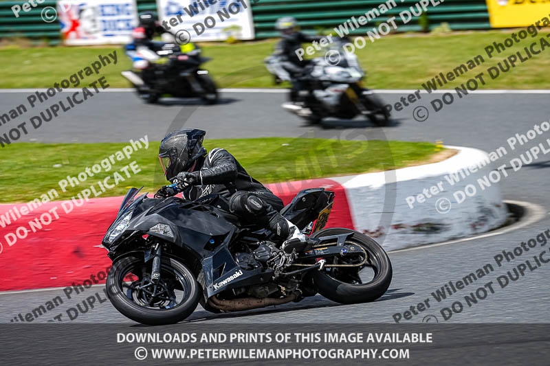 enduro digital images;event digital images;eventdigitalimages;mallory park;mallory park photographs;mallory park trackday;mallory park trackday photographs;no limits trackdays;peter wileman photography;racing digital images;trackday digital images;trackday photos
